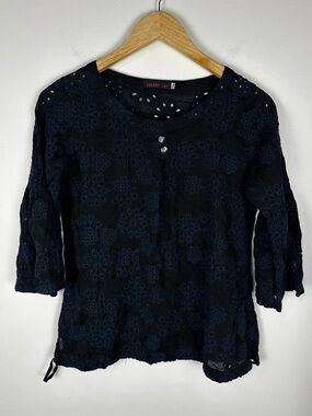 Johnny Was Black Rayon Floral Eyelet Blouse Women’s Sz XS